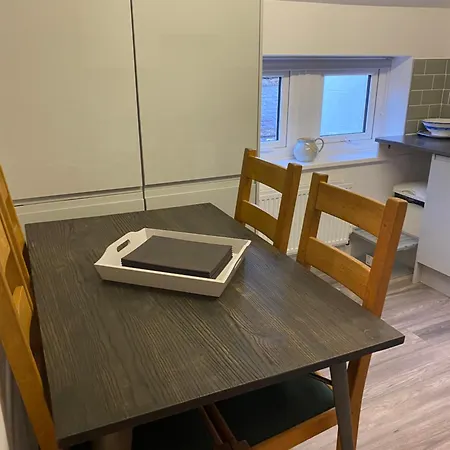 Kezbah 1, 22 The Square Centre Of Village Appartement Dalston